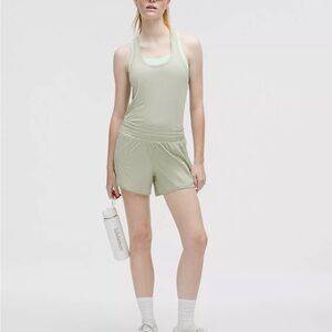 NWT LULULEMON - Fog Green Hotty Hot HR Lined Short 4" - $68 - Size 8